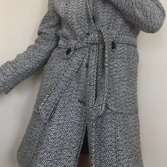 Wool coat - Picture 4 of 4